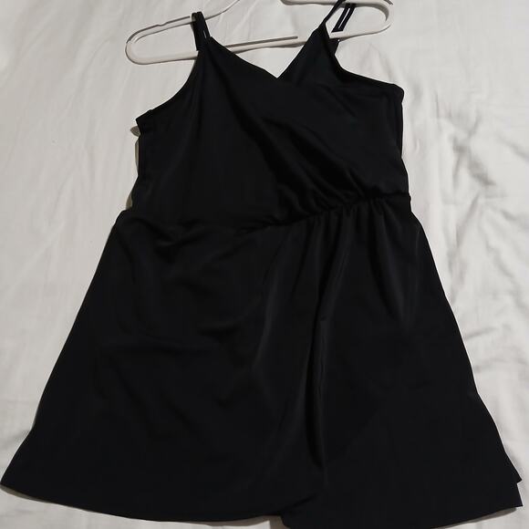 LANDS' END Modest XL black swimsuit skirted-bottom adjustable straps - Picture 3 of 8